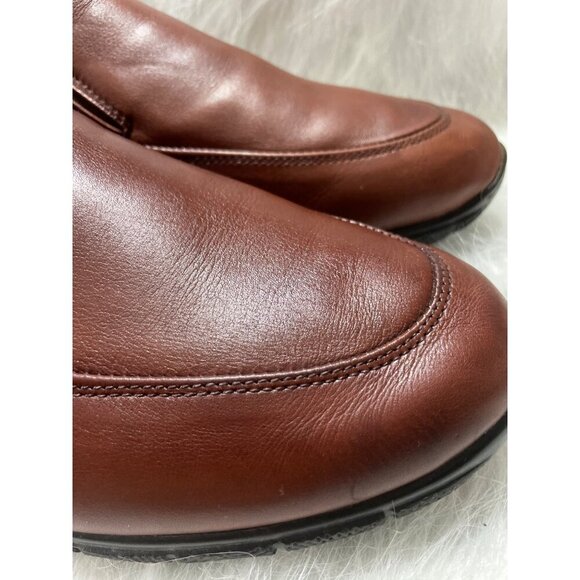 Allen Edmond Weekender Men's Brown Leather Slip-On Shoes With Rubber Soles - Picture 2 of 8